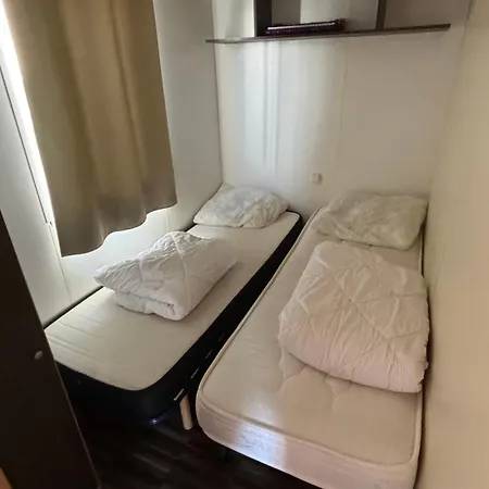 Mobil 4 Couchages Confort ホテル